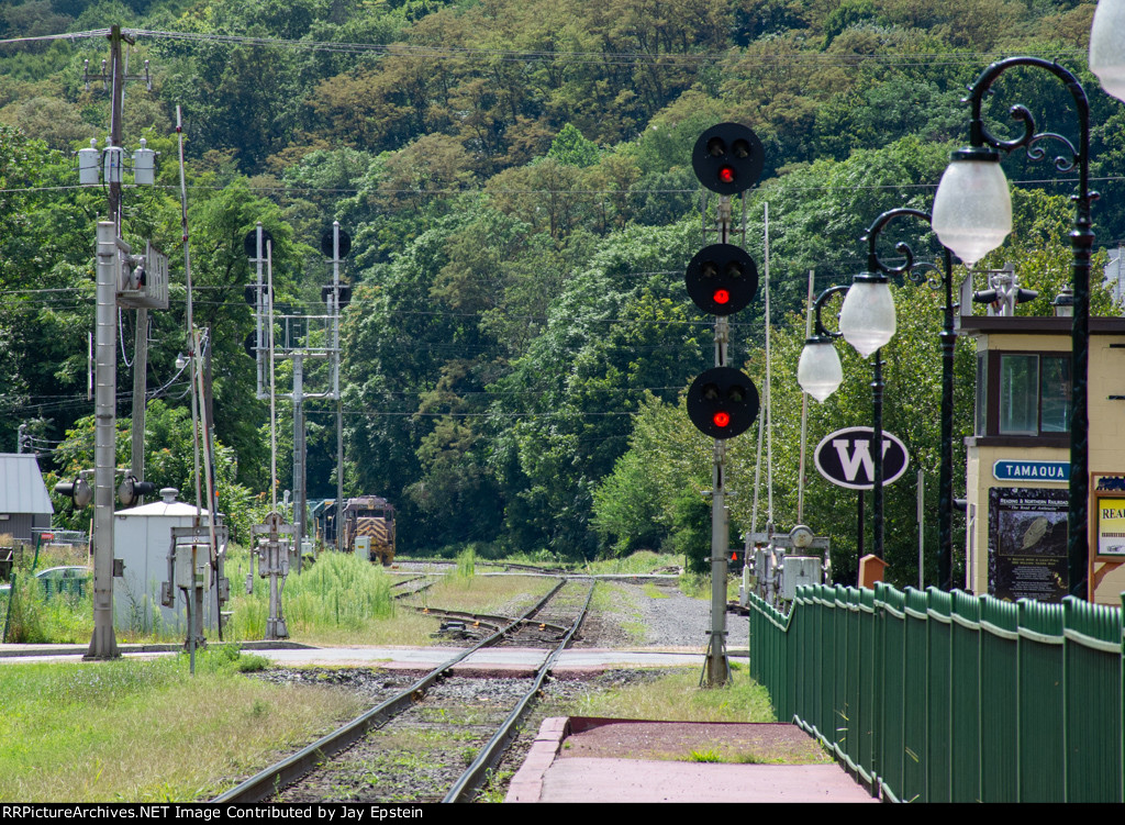 Red Signals at Tamaqua